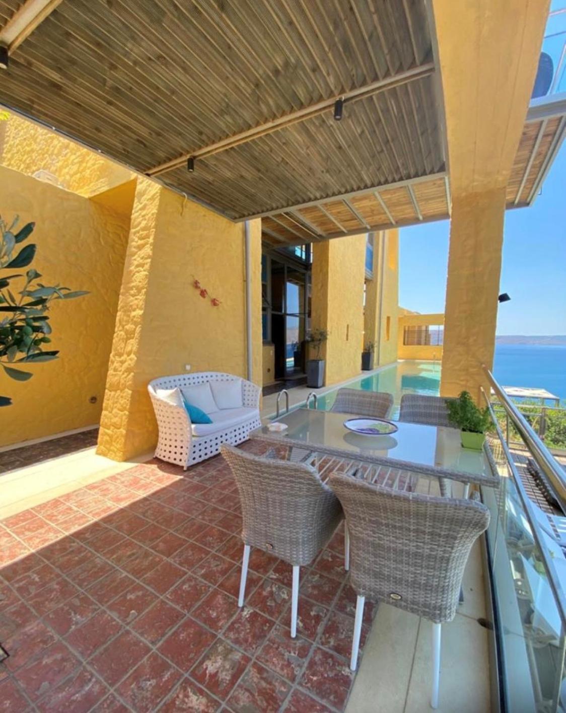 Beachfront Ravdoucha Epavlis Eleni Villa - Pool, Hot Tub, Gym, Sauna, Private Parking, Wifi Chania  Exterior photo