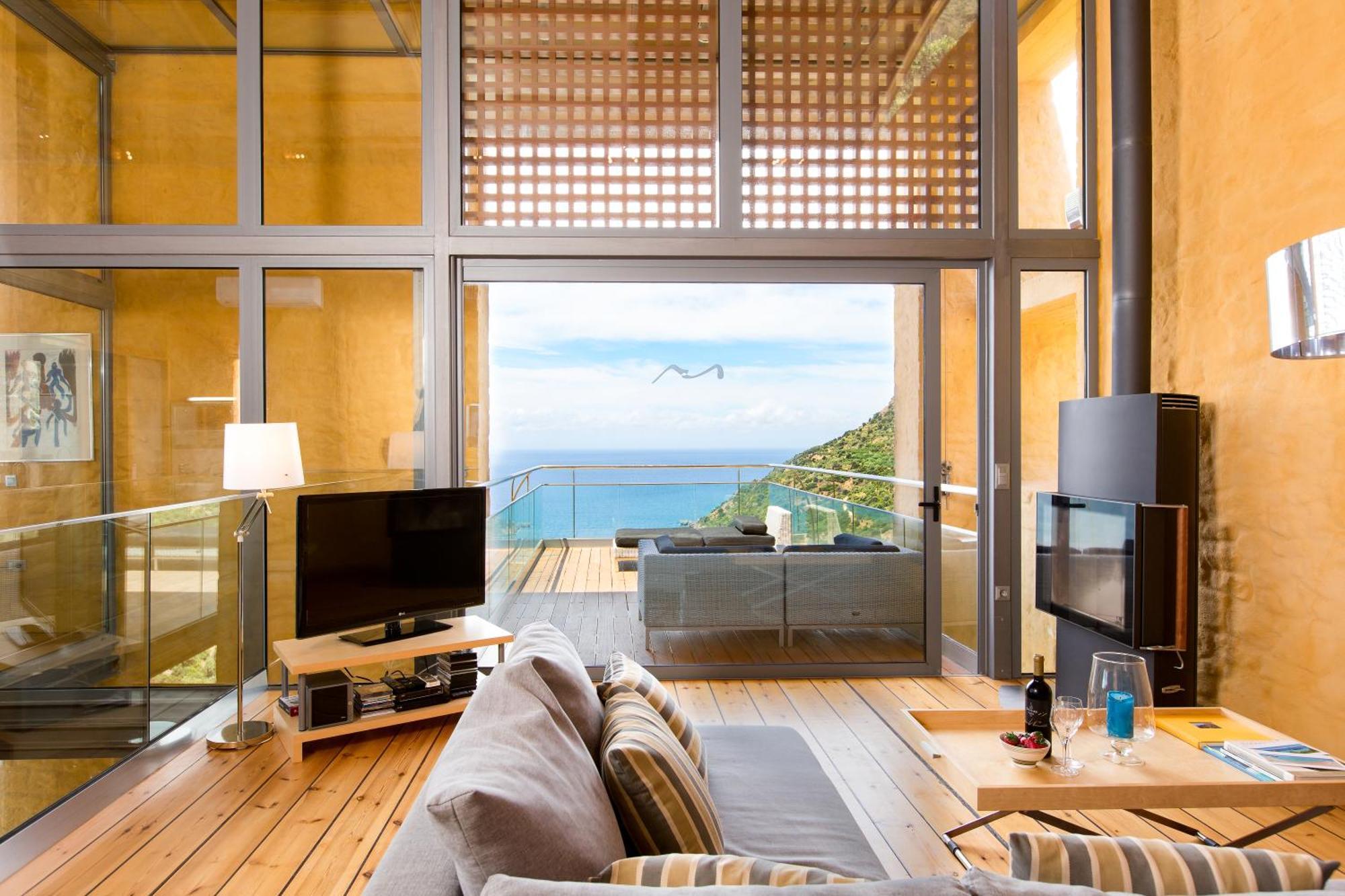 Beachfront Ravdoucha Epavlis Eleni Villa - Pool, Hot Tub, Gym, Sauna, Private Parking, Wifi Chania  Exterior photo