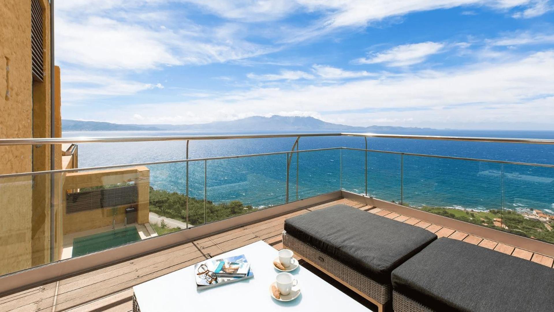 Beachfront Ravdoucha Epavlis Eleni Villa - Pool, Hot Tub, Gym, Sauna, Private Parking, Wifi Chania  Exterior photo